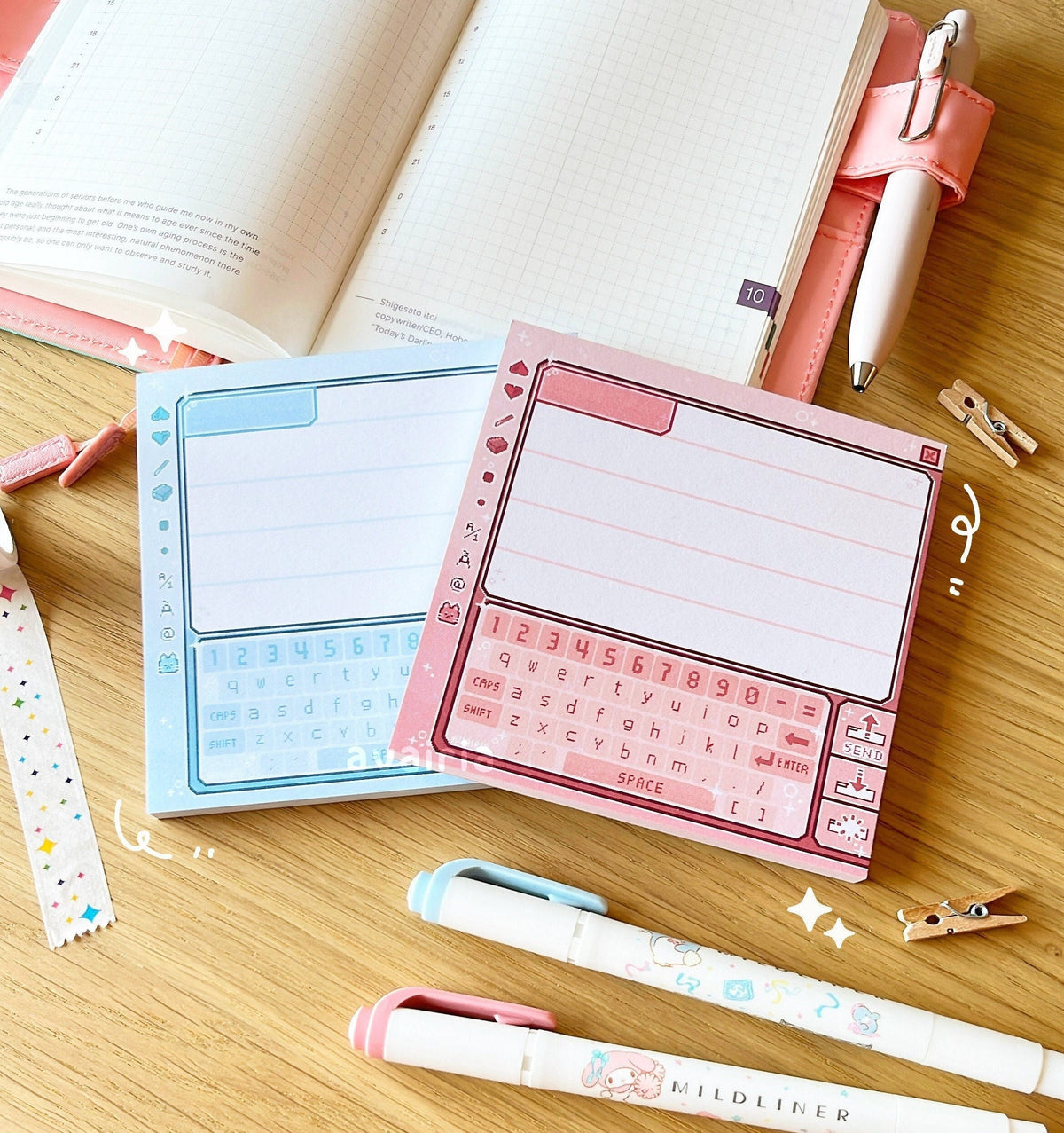 There are two memo pads, the left is blue and the right is pink. Both have a retro chat room design inspired by pictochat.